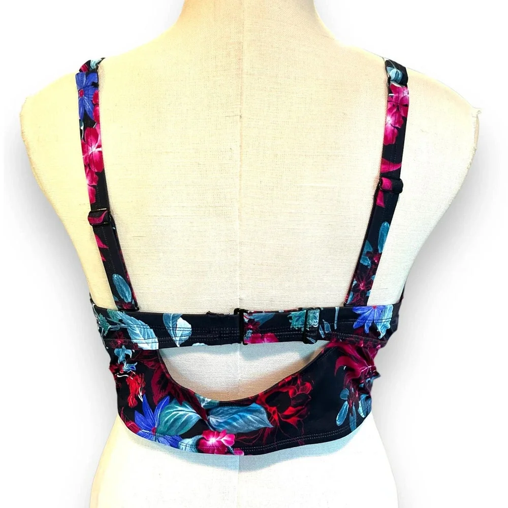 New Torrid 6 (6X) Bra Cup‎ DD/F Black Underwire Padded Longline Bikini Swim Top